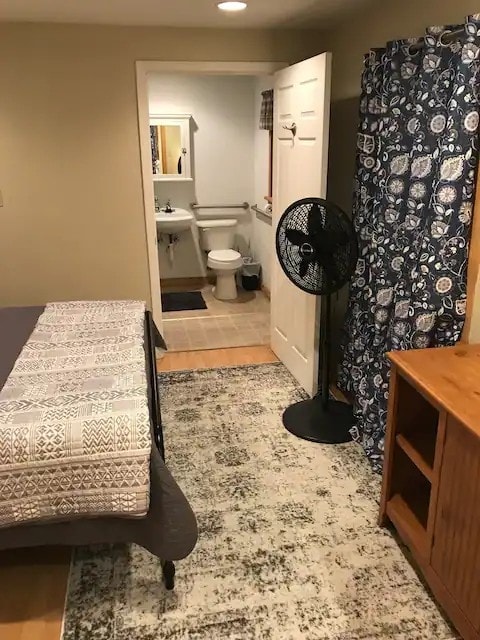 Cottage bathroom