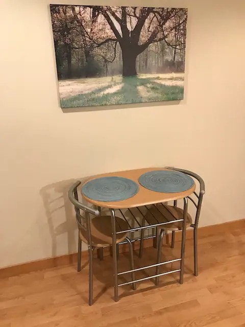 Cottage dining area